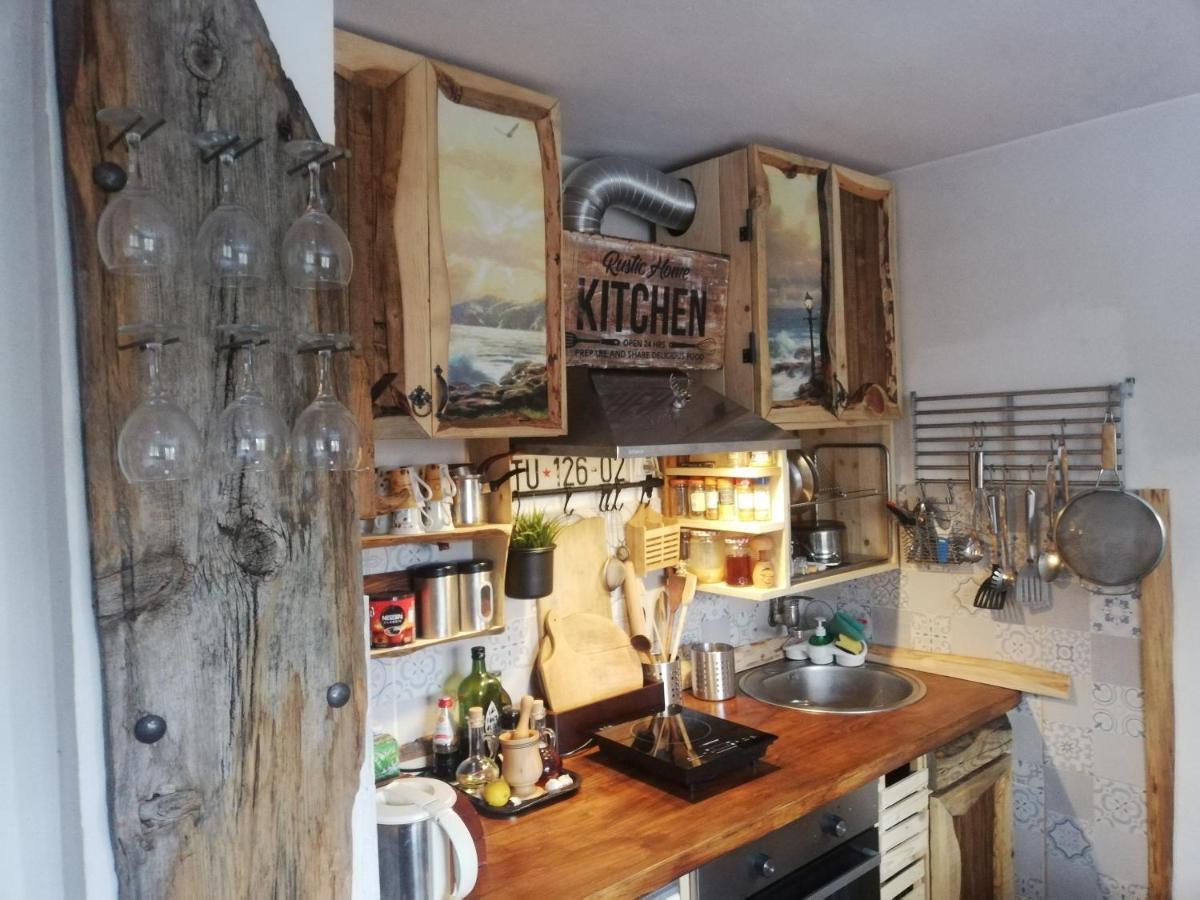 Rustic Home Tara Kaludjerske Bare Eksteriør billede