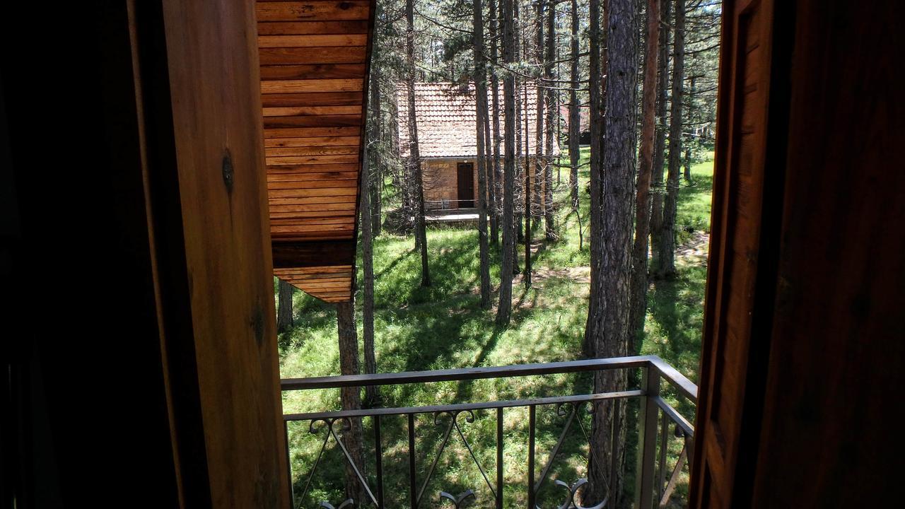 Rustic Home Tara Kaludjerske Bare Eksteriør billede
